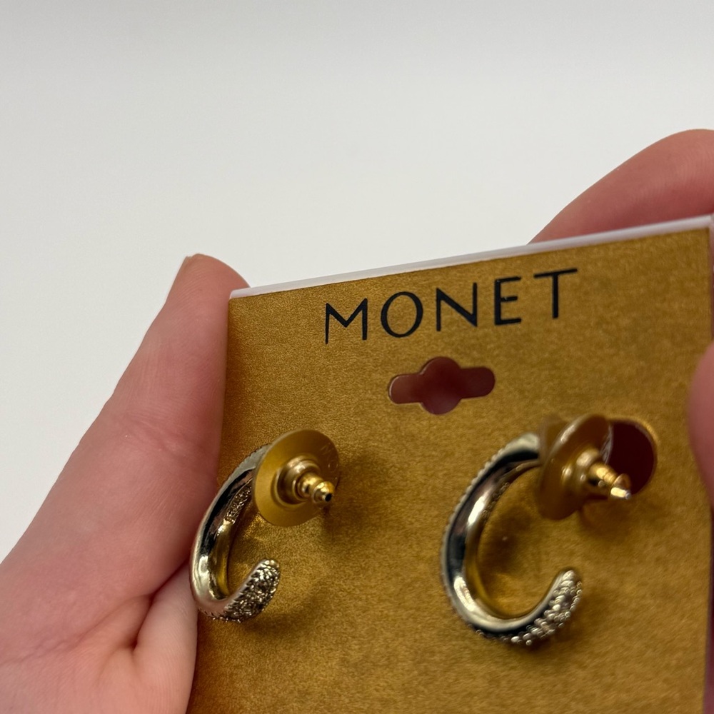 Monet Gold Tone Hoop Rhinestone Earrings NWT - Picture 3 of 7